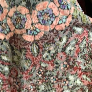 Flowered one shoulder shirt